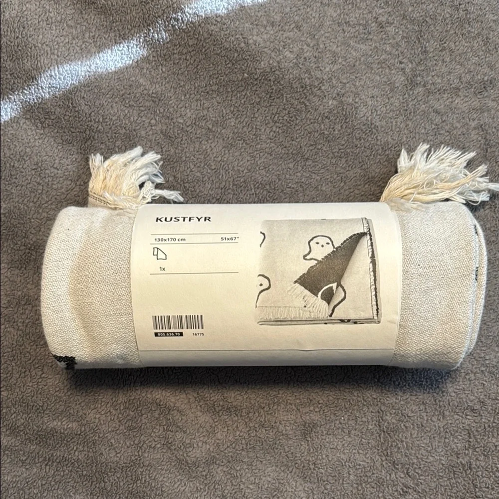 Kustfyr Beige Blanket with Ghost Design IKEA halloween